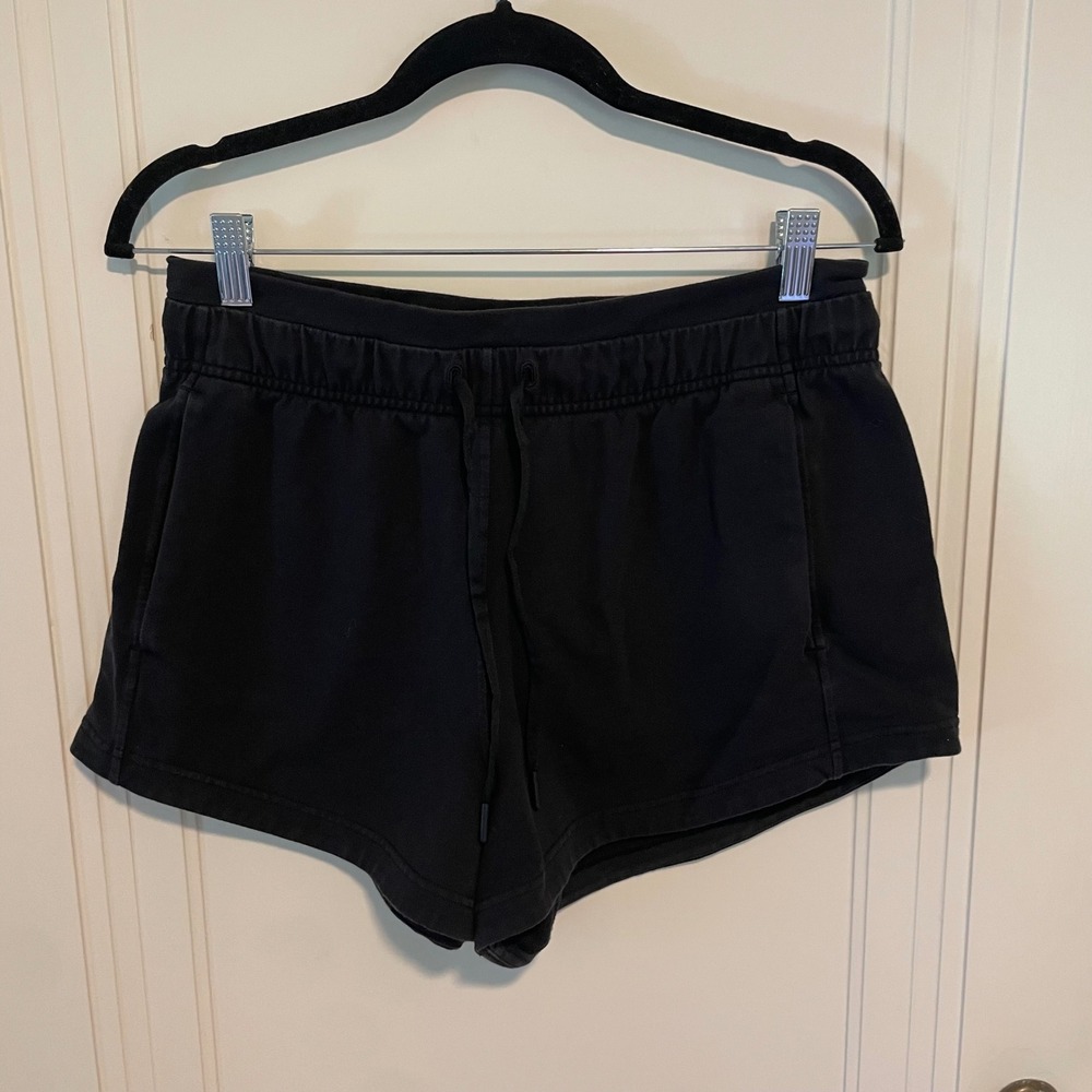 Lululemon Inner Glow Short 3" Black French Terry Cotton Drawstring Womens Size 8 - Picture 3 of 6